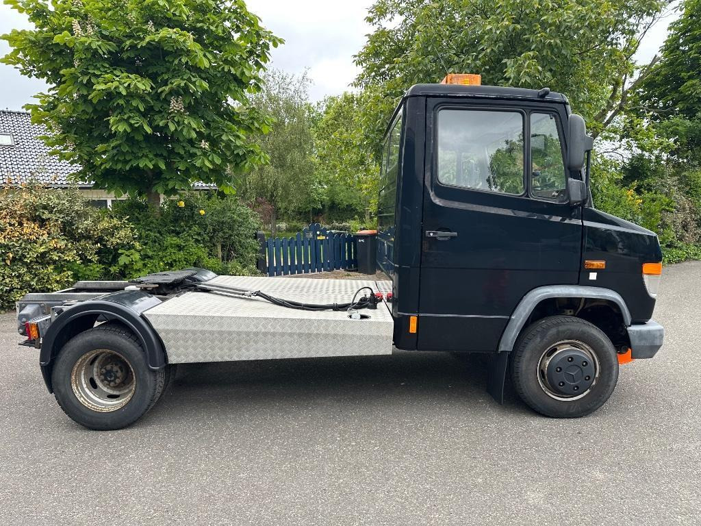 Mercedes Vario 614 814 618 818 BE trekker combi combinatie - شاحنة جرار صغيرة: صورة 2 Mercedes Vario 614 814 618 818 BE trekker combi combinatie - شاحنة جرار صغيرة: صورة 2