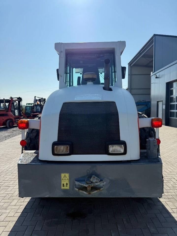 Ammann ASC 110 - مدحلة ضاغطة: صورة 4 Ammann ASC 110 - مدحلة ضاغطة: صورة 4