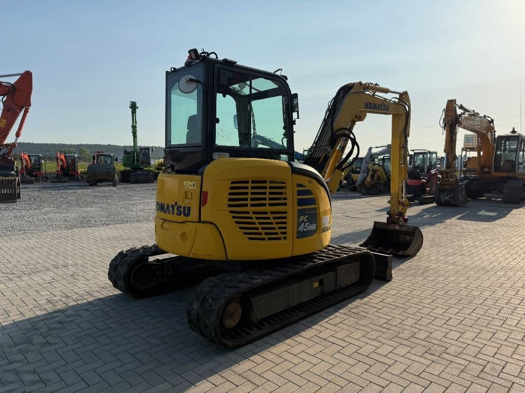 Komatsu PC 45 MR-5 - حفارة مُصَّغرة: صورة 5 Komatsu PC 45 MR-5 - حفارة مُصَّغرة: صورة 5