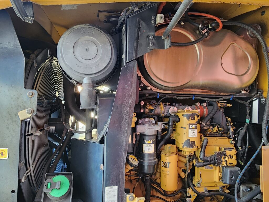 CAT 938M - اللودر بعجل: صورة 4 CAT 938M - اللودر بعجل: صورة 4