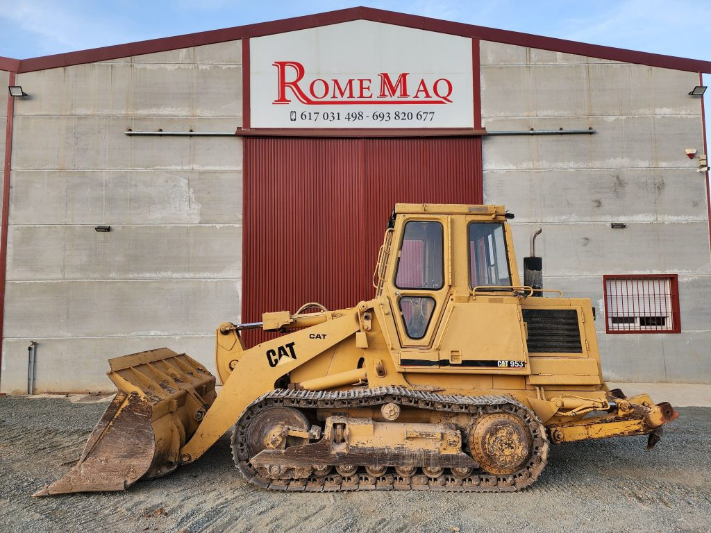 CAT 953 - اللودر بعجل: صورة 1 CAT 953 - اللودر بعجل: صورة 1