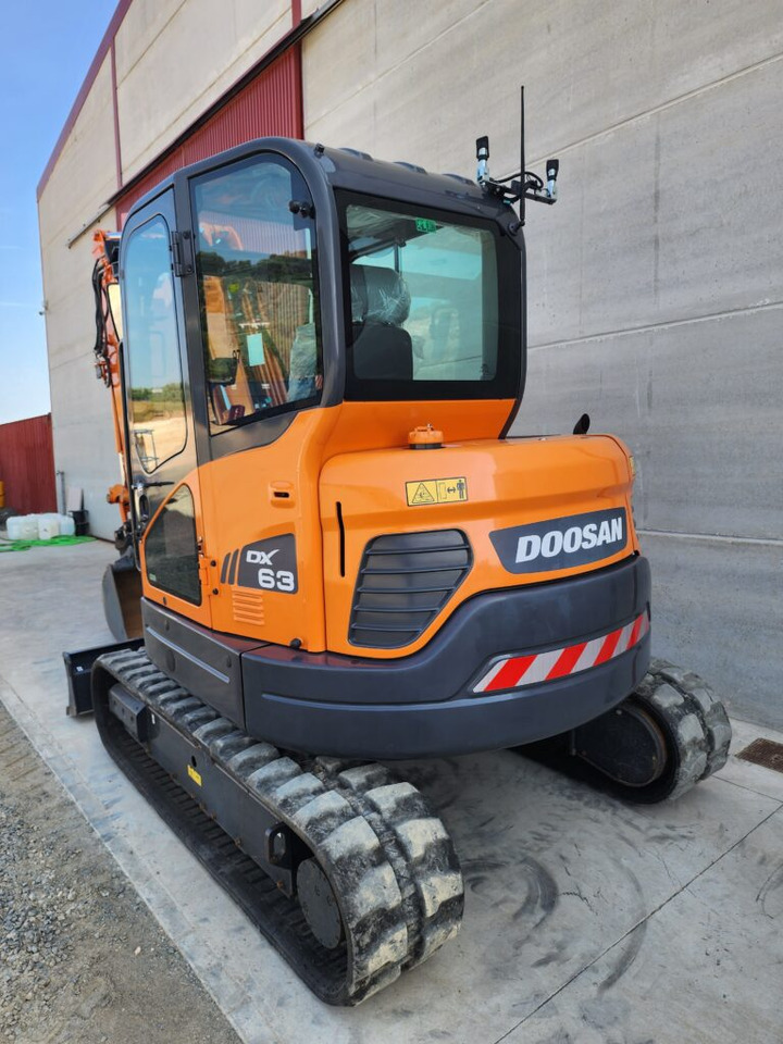 DOOSAN DX63R-3 - حفارة مُصَّغرة: صورة 3 DOOSAN DX63R-3 - حفارة مُصَّغرة: صورة 3