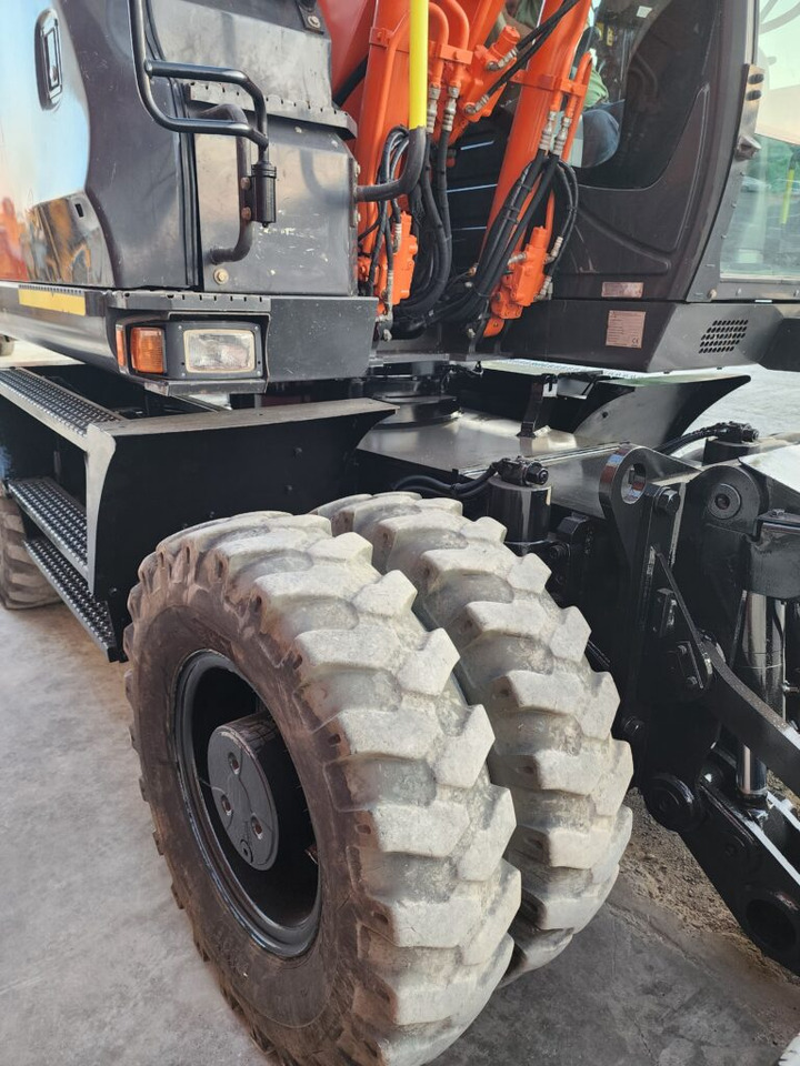 HITACHI ZX145W-6 - حفارة دولاب: صورة 5 HITACHI ZX145W-6 - حفارة دولاب: صورة 5