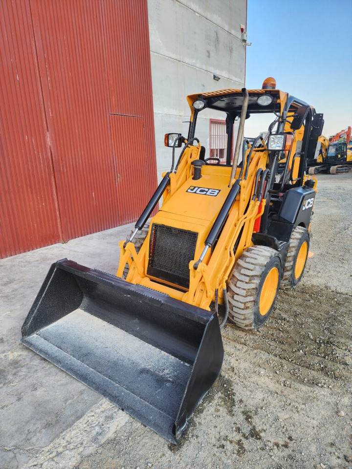 JCB 1CX - حفارة مُصَّغرة: صورة 3 JCB 1CX - حفارة مُصَّغرة: صورة 3