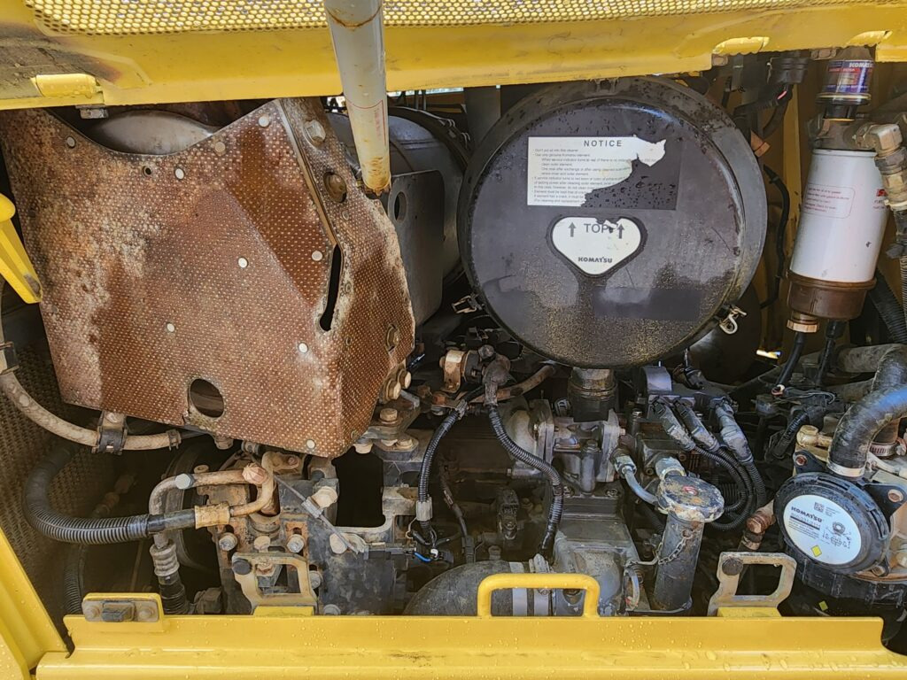 KOMATSU D65PX-17 - جرافة: صورة 4 KOMATSU D65PX-17 - جرافة: صورة 4