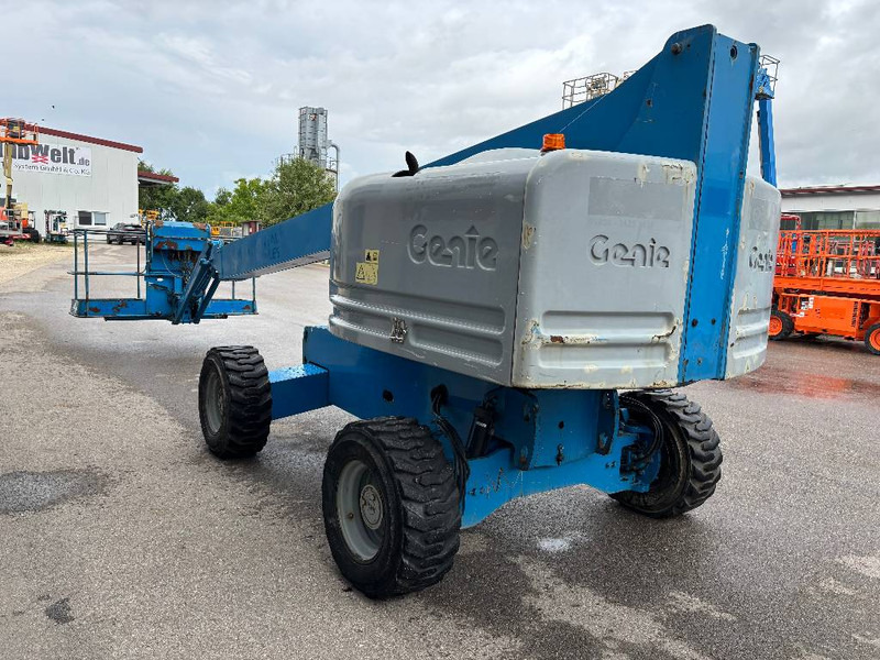 Genie S45 - 15,7m Diesel 4x4 Teleskop-Arbeitsbühne - شاحنة ذراع مفصلي: صورة 4 Genie S45 - 15,7m Diesel 4x4 Teleskop-Arbeitsbühne - شاحنة ذراع مفصلي: صورة 4