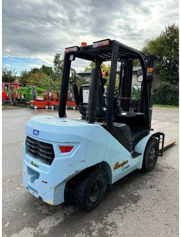 Hyster Yale UT35P Dieselstapler 2500kg, 4800mm, BJ 2019 - رافعة شوكية ديزل: صورة 5 Hyster Yale UT35P Dieselstapler 2500kg, 4800mm, BJ 2019 - رافعة شوكية ديزل: صورة 5