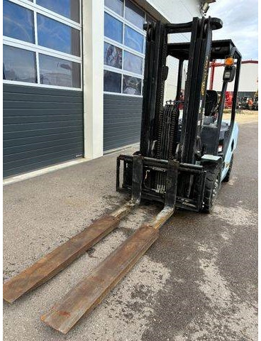Hyster Yale UT35P Dieselstapler 2500kg, 4800mm, BJ 2019 - رافعة شوكية ديزل: صورة 3 Hyster Yale UT35P Dieselstapler 2500kg, 4800mm, BJ 2019 - رافعة شوكية ديزل: صورة 3