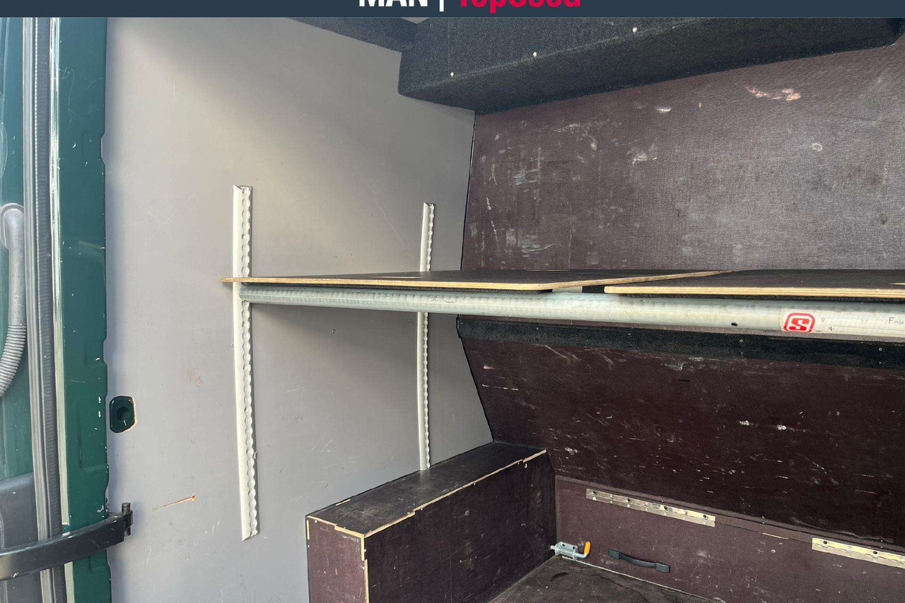 حافلة صغيرة, ميكروباص MAN TGE: صورة 6