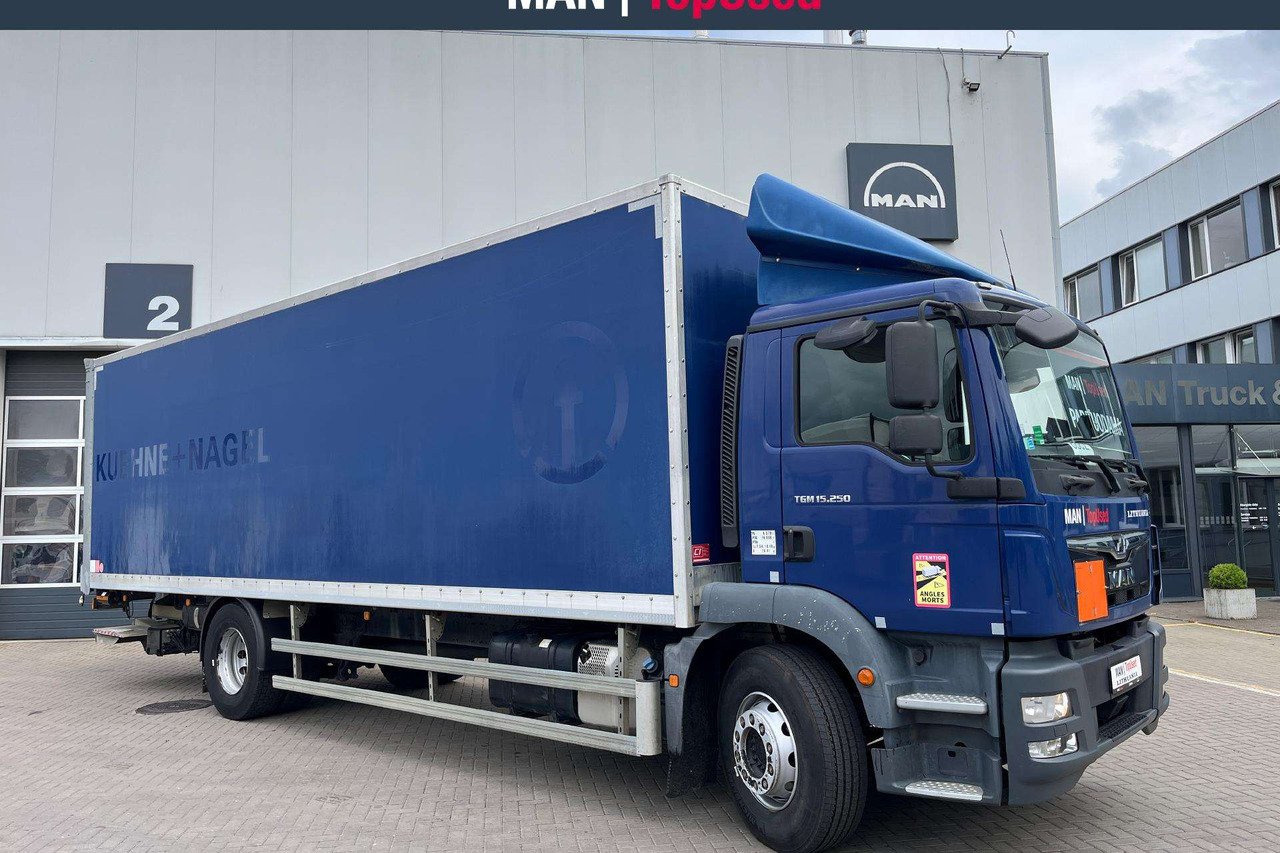 MAN TGM 15.250 4X2 Liftas ADR AT(8882) - شاحنة مقفلة: صورة 2 MAN TGM 15.250 4X2 Liftas ADR AT(8882) - شاحنة مقفلة: صورة 2