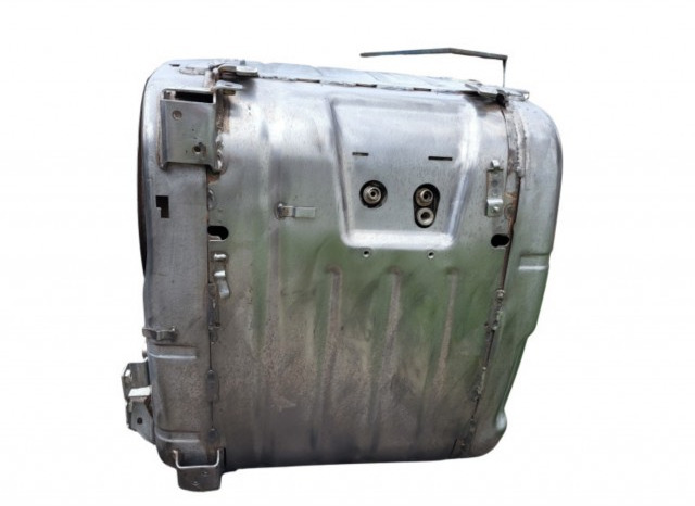 Katalysator SCR Euro 6 SCANIA Serie R - 2587685 2519407 2629445 2519406 2511867 2519405 - محول حفزي - شاحنة: صورة 5 Katalysator SCR Euro 6 SCANIA Serie R - 2587685 2519407 2629445 2519406 2511867 2519405 - محول حفزي - شاحنة: صورة 5