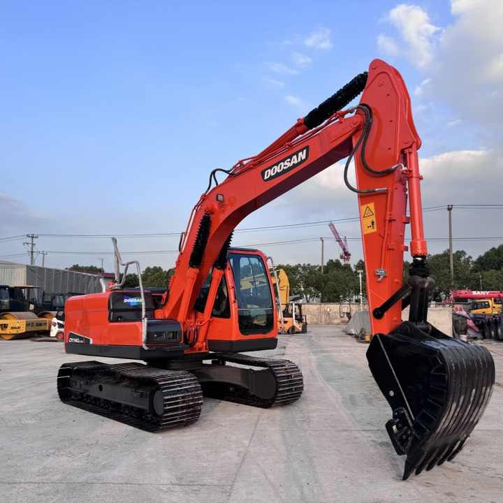 14 Ton Original Korea Used Doosan DX140LC-9c DX 140 150 225 300 Hydraulic Crawler Excavators in Good Condition Doosan140 - حفارة: صورة 5 14 Ton Original Korea Used Doosan DX140LC-9c DX 140 150 225 300 Hydraulic Crawler Excavators in Good Condition Doosan140 - حفارة: صورة 5