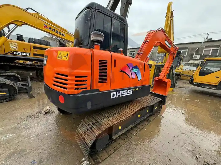 2018 Easy to operate 5 ton dh55 used doosan daewoo 55 crawler excavator dh 55 for sale dh55gold dh55-7 - حفارة: صورة 3 2018 Easy to operate 5 ton dh55 used doosan daewoo 55 crawler excavator dh 55 for sale dh55gold dh55-7 - حفارة: صورة 3