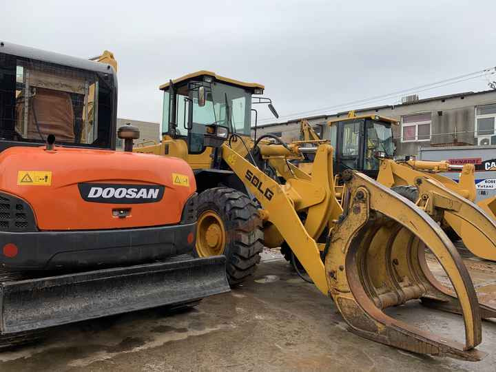 حفار زحاف Awesome Performance Korea Imported Small Scale Used Doosan Dh60 Excavator in Shanghai: صورة 6