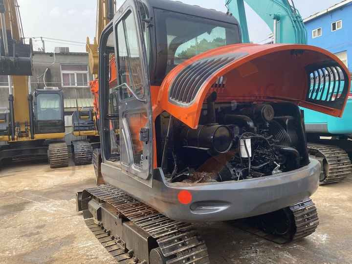 Awesome Performance good price Korea Imported Small Scale Used Doosan Dx60 Excavator - حفار زحاف: صورة 2 Awesome Performance good price Korea Imported Small Scale Used Doosan Dx60 Excavator - حفار زحاف: صورة 2