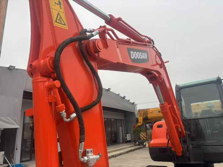 Doosan DX60 DX60-9c DH60-7 DX60W DX80 DX75 DX55 DH35 DH55 Used Mini Excavator Mas Maquinaria Municipal Y Ambiental - حفارة: صورة 4 Doosan DX60 DX60-9c DH60-7 DX60W DX80 DX75 DX55 DH35 DH55 Used Mini Excavator Mas Maquinaria Municipal Y Ambiental - حفارة: صورة 4