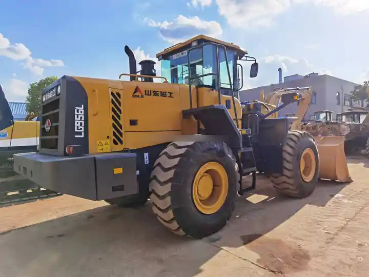 اللودر بعجل Excellent Performance Second hand Wheel Loader SDLG956 5TON Front Loader Made In China In Good Condition In Stock on Sale: صورة 6