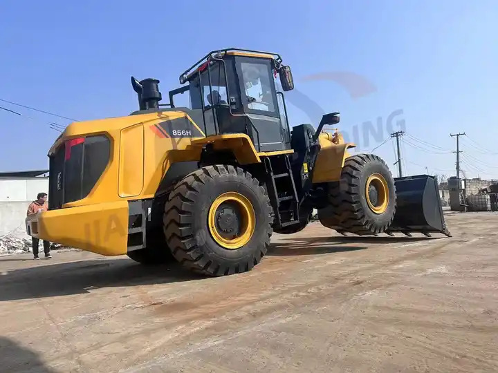 Good performance liugong Loading machinery Sesond hand LG856 LG860H 5 ton Wheel loader Quality assurance in stock - اللودر بعجل: صورة 5 Good performance liugong Loading machinery Sesond hand LG856 LG860H 5 ton Wheel loader Quality assurance in stock - اللودر بعجل: صورة 5