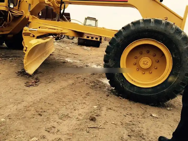 ممهدة High Quality Second Hand Cat 140h Grader Used excellent Grader cat 140h 140k with good condition in Low Price on sale: صورة 6