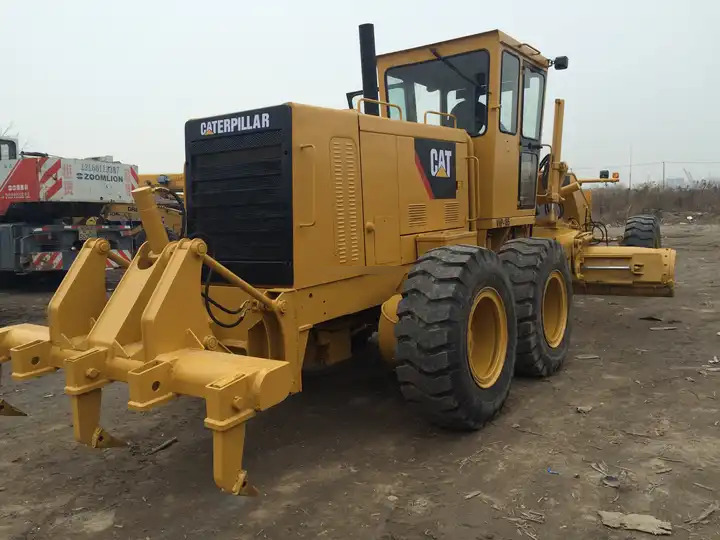 High Quality Second Hand Cat 140h Grader Used excellent Grader cat 140h 140k with good condition in Low Price on sale - ممهدة: صورة 5 High Quality Second Hand Cat 140h Grader Used excellent Grader cat 140h 140k with good condition in Low Price on sale - ممهدة: صورة 5