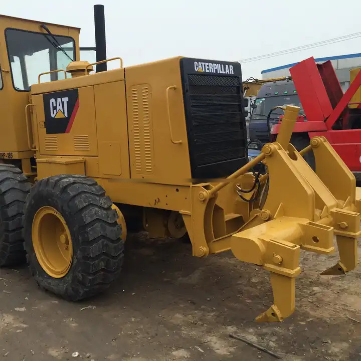 High Quality Second Hand Cat 140h Grader Used excellent Grader cat 140h 140k with good condition in Low Price on sale - ممهدة: صورة 2 High Quality Second Hand Cat 140h Grader Used excellent Grader cat 140h 140k with good condition in Low Price on sale - ممهدة: صورة 2