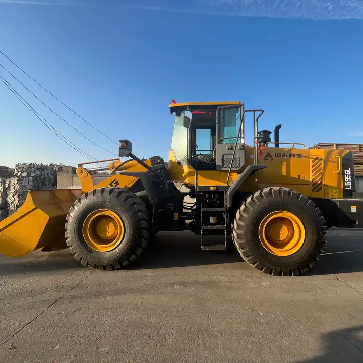 Hot sale used china brand loader used SDLG 956L loader in stock - اللودر بعجل: صورة 1 Hot sale used china brand loader used SDLG 956L loader in stock - اللودر بعجل: صورة 1