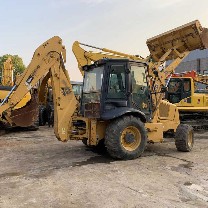 JCB 3cX backhoe loader manufactured in 2022 with telescopic boom JCB3CX JCB4CX JCB 3DX nice price - جرافة حفار: صورة 1 JCB 3cX backhoe loader manufactured in 2022 with telescopic boom JCB3CX JCB4CX JCB 3DX nice price - جرافة حفار: صورة 1