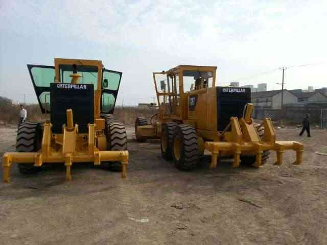Japan Famous Brand Grader Motor used CAT 140H Used Motor Grader in good condition for sale - ممهدة: صورة 3 Japan Famous Brand Grader Motor used CAT 140H Used Motor Grader in good condition for sale - ممهدة: صورة 3
