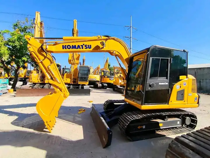 Japan Second Hand Used Hydraulic Crawler Excavator PC55 PC60 PC35 PC120 Digger Komatsu PC60-7 Excavator - حفارة: صورة 3 Japan Second Hand Used Hydraulic Crawler Excavator PC55 PC60 PC35 PC120 Digger Komatsu PC60-7 Excavator - حفارة: صورة 3