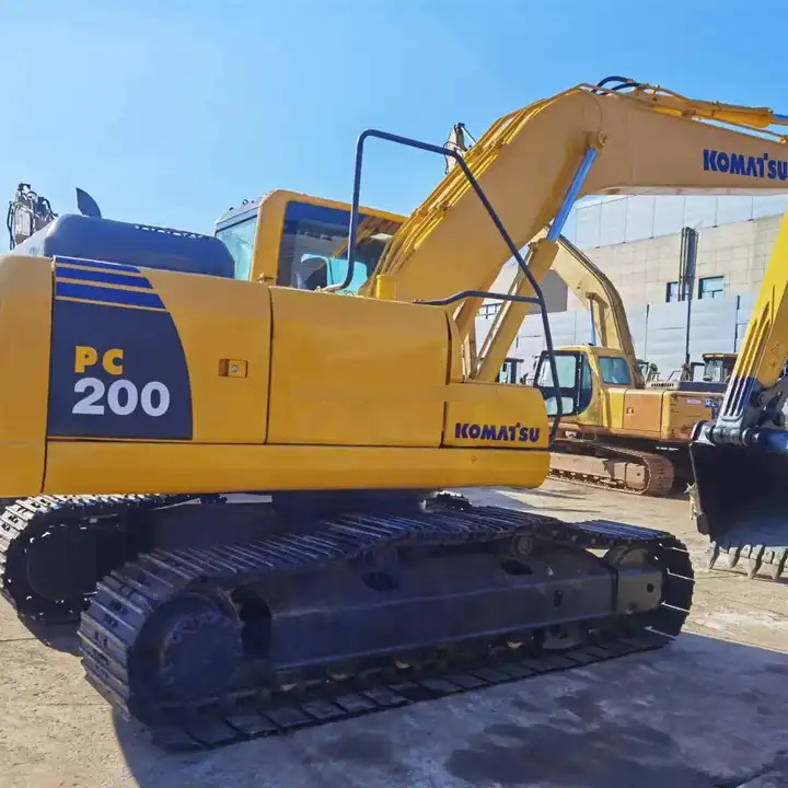 New Arrival Second Hand Pc200-8 Komatsu 20 Ton Crawler Excavator Komatsu Pc 200-8 Used Komatsu Pc 200 Excavator For Sale - حفارة: صورة 1 New Arrival Second Hand Pc200-8 Komatsu 20 Ton Crawler Excavator Komatsu Pc 200-8 Used Komatsu Pc 200 Excavator For Sale - حفارة: صورة 1