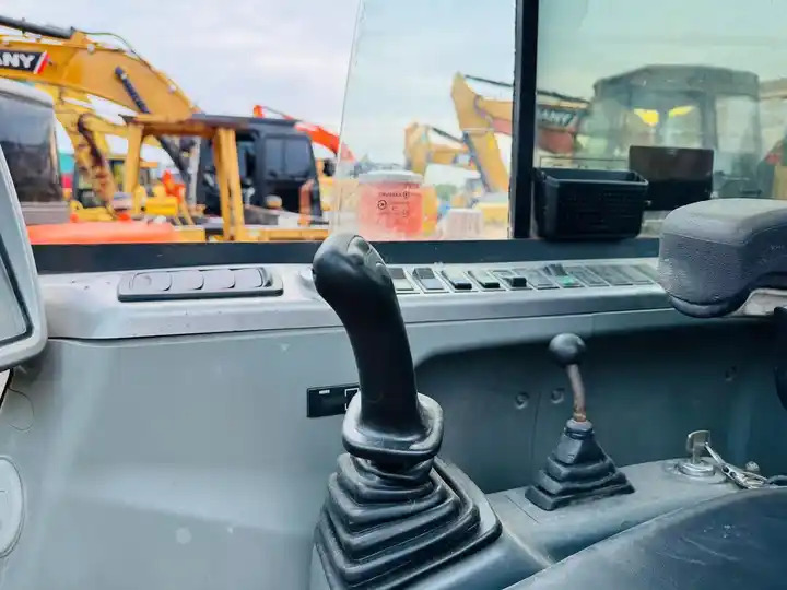 حفار زحاف Nice Performance 6t Small Used Excavator,Original Korea Doosan Used Excavators Doosan Dx60 For Sale In Shanghai: صورة 7