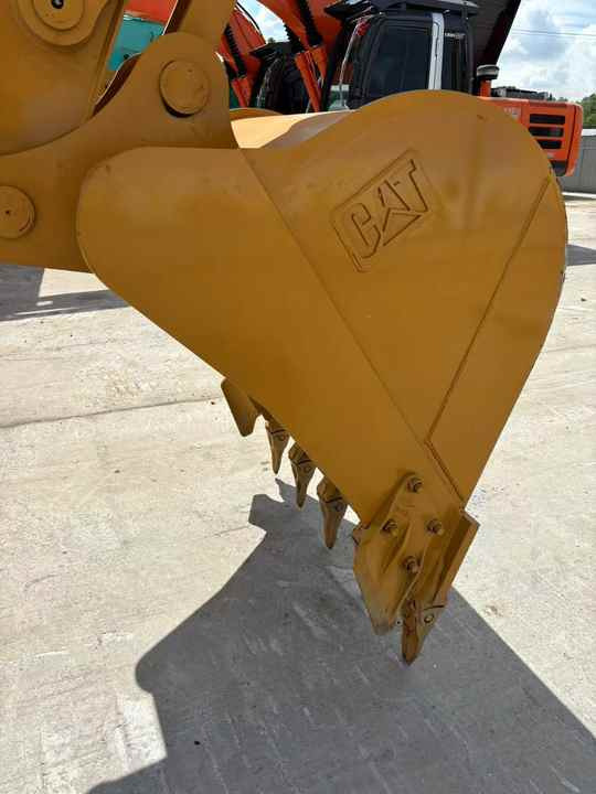 Original Second-hand Used Caterpillar Cat 320d2 320d2l 320d 320dl Cat320d2 Crawler Excavator cat 320d Excavator for Sale - حفارة: صورة 5 Original Second-hand Used Caterpillar Cat 320d2 320d2l 320d 320dl Cat320d2 Crawler Excavator cat 320d Excavator for Sale - حفارة: صورة 5