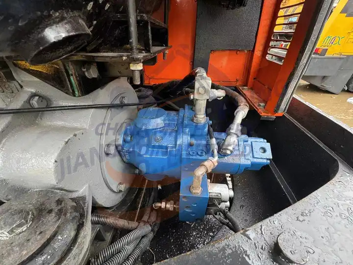 Original South Korea Doosan DH55 Excavator Doosan Excavator In Low Price Used Doosan Excavator For Hot Sale - حفارة: صورة 5 Original South Korea Doosan DH55 Excavator Doosan Excavator In Low Price Used Doosan Excavator For Hot Sale - حفارة: صورة 5