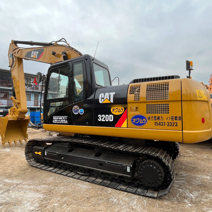 Original japan used CAT 320D 320D2 crawler excavator CAT 320 used excavators second hand excavator for sale - حفار زحاف: صورة 2 Original japan used CAT 320D 320D2 crawler excavator CAT 320 used excavators second hand excavator for sale - حفار زحاف: صورة 2