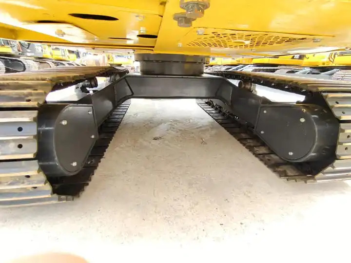 Second Hand Hydraulic Mini Excavators Small Mining 5 Ton Digger PC30 PC35 Sy55c PC60 Used Crawler Excavator - حفارة: صورة 5 Second Hand Hydraulic Mini Excavators Small Mining 5 Ton Digger PC30 PC35 Sy55c PC60 Used Crawler Excavator - حفارة: صورة 5