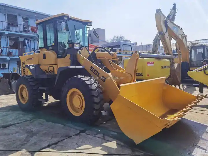 Second Hand Loaders SDLG 936L High Quality Chinese Famous Brand SDLG Used Wheel Loader in stock for sale - اللودر بعجل: صورة 3 Second Hand Loaders SDLG 936L High Quality Chinese Famous Brand SDLG Used Wheel Loader in stock for sale - اللودر بعجل: صورة 3