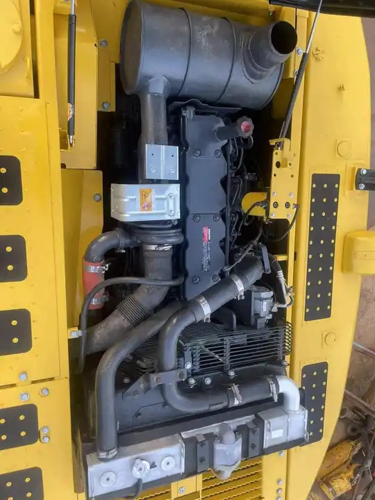 Secondhand Used Pull Throttle Komatsu PC 220-6 with Good Condition PC78 PC78 6 PC110 PC120 PC200 - حفارة: صورة 4 Secondhand Used Pull Throttle Komatsu PC 220-6 with Good Condition PC78 PC78 6 PC110 PC120 PC200 - حفارة: صورة 4