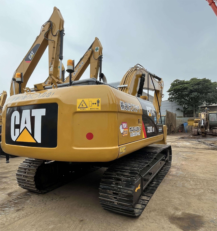 Used Cat Excavator CAT 320D High Quality Japan Used Construction Machine 20ton Excavator cat320d for sale - حفارة: صورة 2 Used Cat Excavator CAT 320D High Quality Japan Used Construction Machine 20ton Excavator cat320d for sale - حفارة: صورة 2