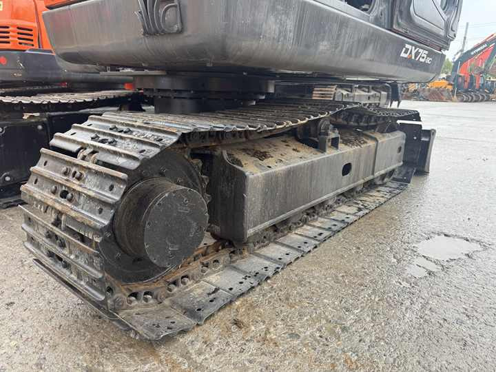 Used Excavator Doosan DX75-9C Second-hand Excavator Digger DX75-9C Compact Shovel Crawler Doosan 75 Excavator Doosan Dx75-9C - حفار زحاف: صورة 3 Used Excavator Doosan DX75-9C Second-hand Excavator Digger DX75-9C Compact Shovel Crawler Doosan 75 Excavator Doosan Dx75-9C - حفار زحاف: صورة 3