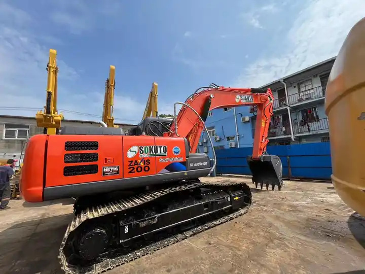 Used Hitachi ZX200 crawler Excavator, Japan Made used Hitachi ZX200  large Excavator on sale Used Hitachi ZX200 crawler Excavator, Japan Made used Hitachi ZX200  large Excavator on sale: صورة 6