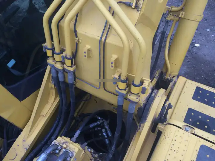 Used Komatsu excavator Pc450-8 in good condition for sale - حفار زحاف: صورة 4 Used Komatsu excavator Pc450-8 in good condition for sale - حفار زحاف: صورة 4