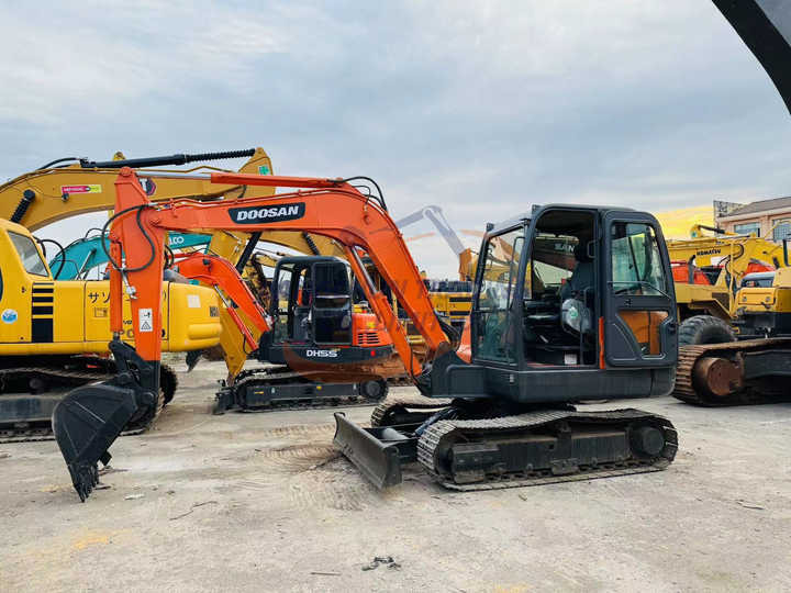 Used excavator doosan dx60 excavators earth-moving machinery doosan dx60 dx80 dx75 dx225 dh60 dh60-7for sale - حفار زحاف: صورة 3 Used excavator doosan dx60 excavators earth-moving machinery doosan dx60 dx80 dx75 dx225 dh60 dh60-7for sale - حفار زحاف: صورة 3