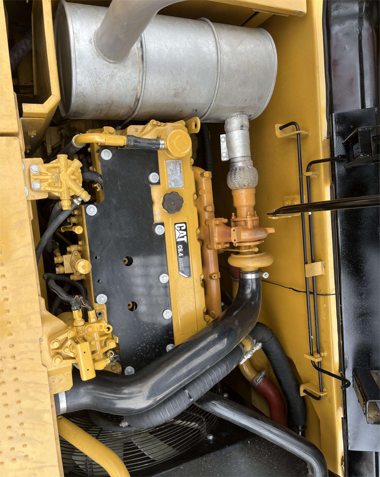 Used excavators cat 320d cat 20 ton excavator with excellent condition for sale - حفارة: صورة 3 Used excavators cat 320d cat 20 ton excavator with excellent condition for sale - حفارة: صورة 3