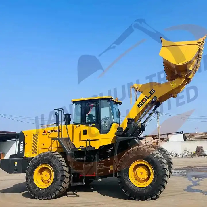 Competitive Used wheel loader SDLG 956L L956F 956l wheel loader China heavy duty hydraulic tractor loader in low price - اللودر بعجل: صورة 1 Competitive Used wheel loader SDLG 956L L956F 956l wheel loader China heavy duty hydraulic tractor loader in low price - اللودر بعجل: صورة 1
