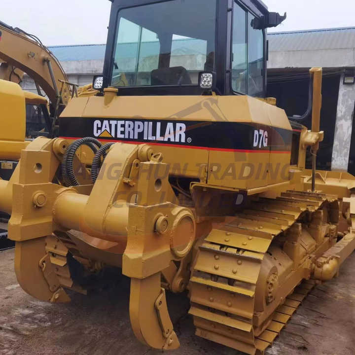 Hot sell used original made in Japan cat D6g bulldozer - جرافة: صورة 1 Hot sell used original made in Japan cat D6g bulldozer - جرافة: صورة 1