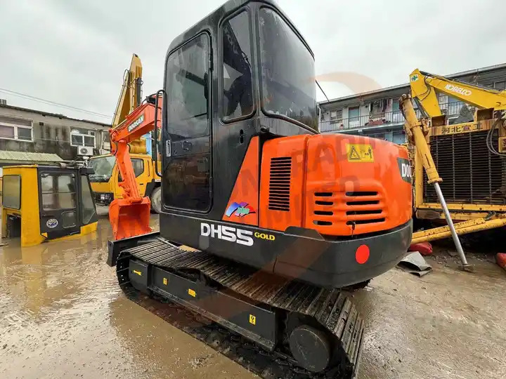 Second hand Korea Mini Excavator Doosan DH55 Used Hydraulic Excavators 55 for Cheap Price Sale - حفارة: صورة 4 Second hand Korea Mini Excavator Doosan DH55 Used Hydraulic Excavators 55 for Cheap Price Sale - حفارة: صورة 4