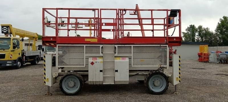 Genie GS4390 - 15,11m, diesel, 4x4 - رافعة هيدروليكية مقصية: صورة 5 Genie GS4390 - 15,11m, diesel, 4x4 - رافعة هيدروليكية مقصية: صورة 5