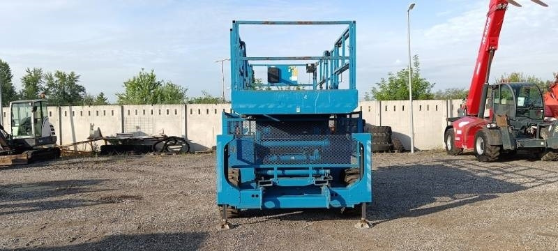 Genie GS4390 - 15,11m, diesel, 4x4 - رافعة هيدروليكية مقصية: صورة 3 Genie GS4390 - 15,11m, diesel, 4x4 - رافعة هيدروليكية مقصية: صورة 3