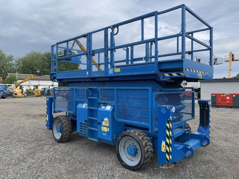 Genie GS5390 - 18m - 4x4 - Diesel - رافعة هيدروليكية مقصية: صورة 1 Genie GS5390 - 18m - 4x4 - Diesel - رافعة هيدروليكية مقصية: صورة 1