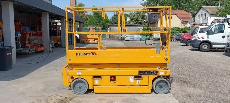 Haulotte Compact 8 - 8m, electric - رافعة هيدروليكية مقصية: صورة 4 Haulotte Compact 8 - 8m, electric - رافعة هيدروليكية مقصية: صورة 4